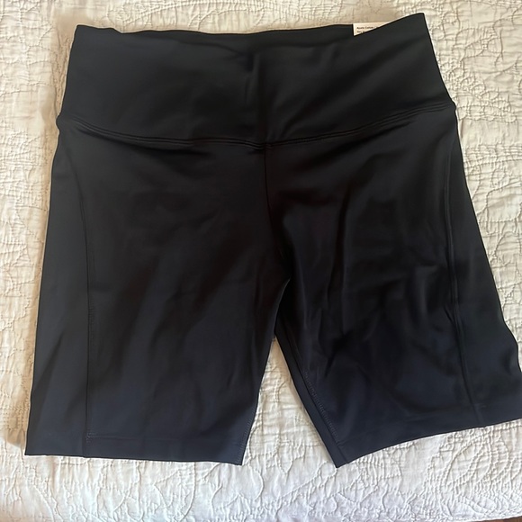 Nike Bike Shorts - Picture 1 of 4